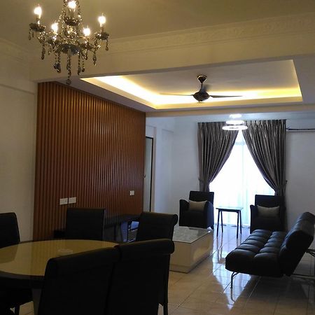Midcity Service Suite Malacca Kültér fotó