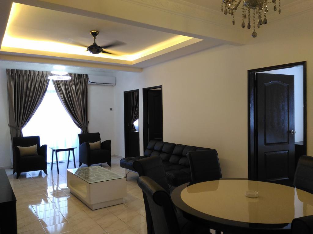 Midcity Service Suite Malacca Kültér fotó