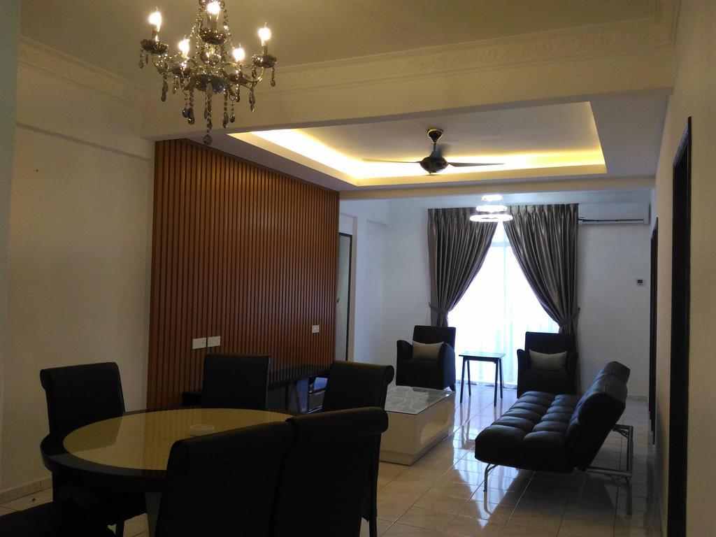Midcity Service Suite Malacca Kültér fotó